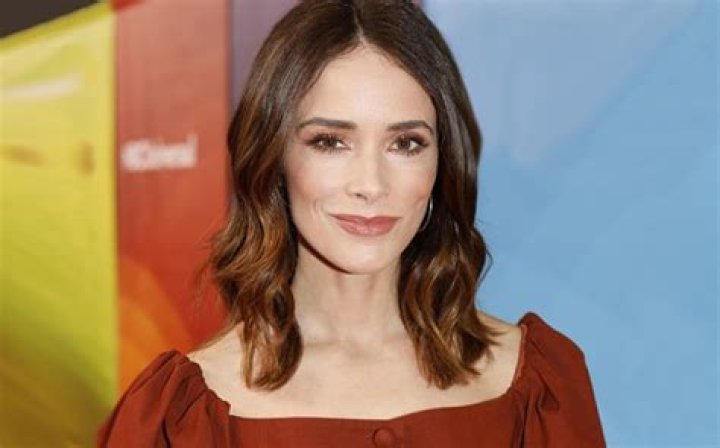 Abigail Spencer Net Worth | Celebrity Net Worth