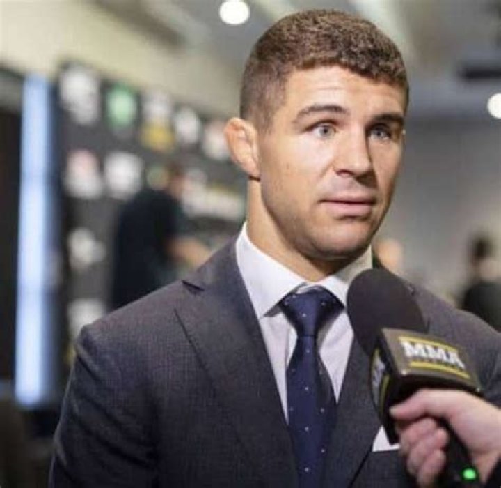 Al Iaquinta Net Worth | Celebrity Net Worth