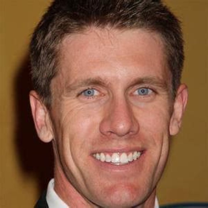 Carl Edwards Net Worth | Celebrity Net Worth