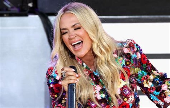 Carrie Underwood Net Worth | Celebrity Net Worth