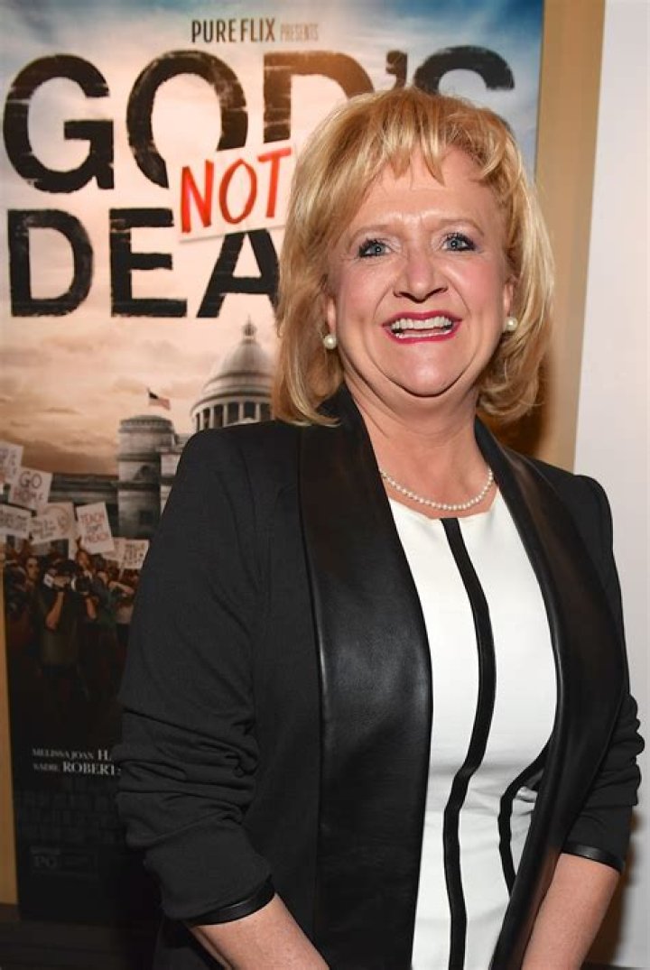 Chonda Pierce Net Worth | Celebrity Net Worth