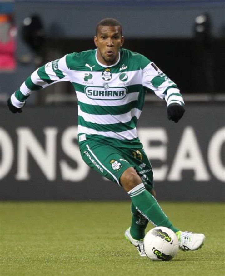 Cristián Suárez Net Worth | Celebrity Net Worth