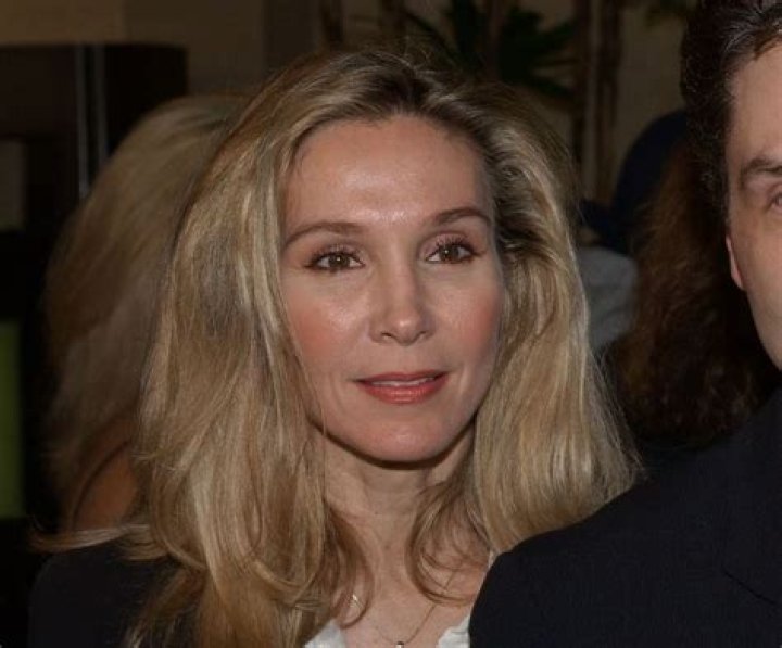 Cynthia Rhodes Net Worth | Celebrity Net Worth