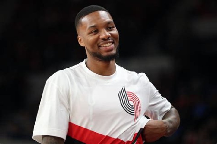 Damian Lillard Net Worth | Celebrity Net Worth