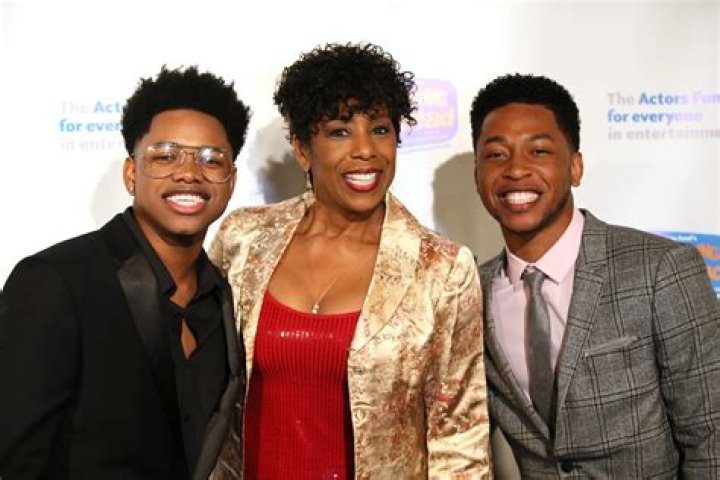 Dawnn Lewis Net Worth | Celebrity Net Worth