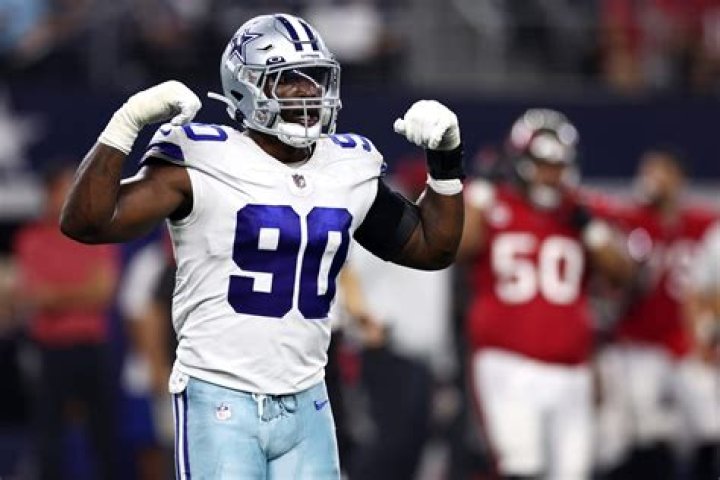 DeMarcus Lawrence Net Worth | Celebrity Net Worth