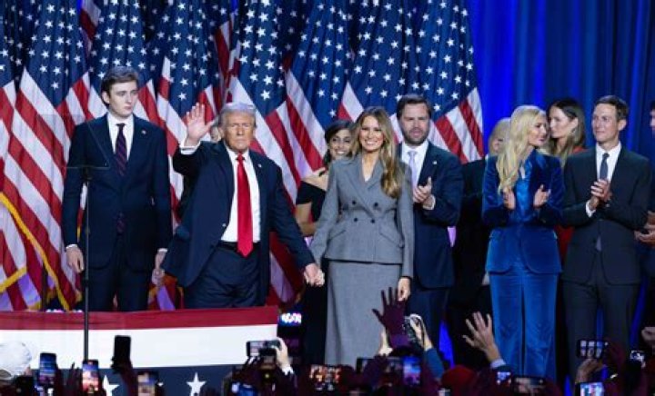 Donald Trump's "Alt-Right" Adviser Steve Bannon Is Still Getting Rich Off Of 'Seinfeld'