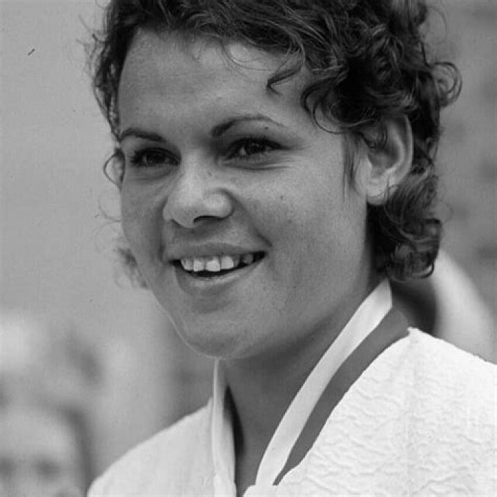 Evonne Goolagong Cawley Net Worth