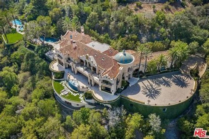 "Full House" Creator Jeff Franklin Lists Beverly Hills Mansion With Macabre History For $85 Million