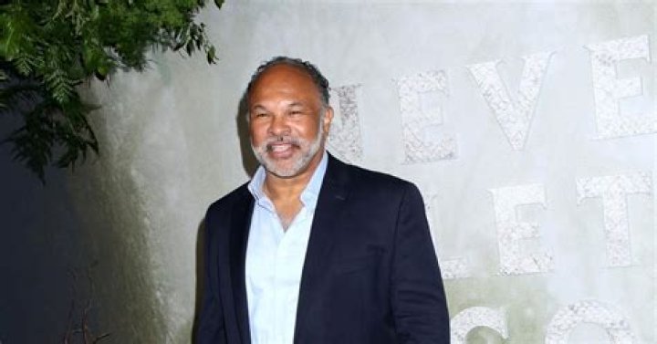 Geoffrey Owens Net Worth | Celebrity Net Worth