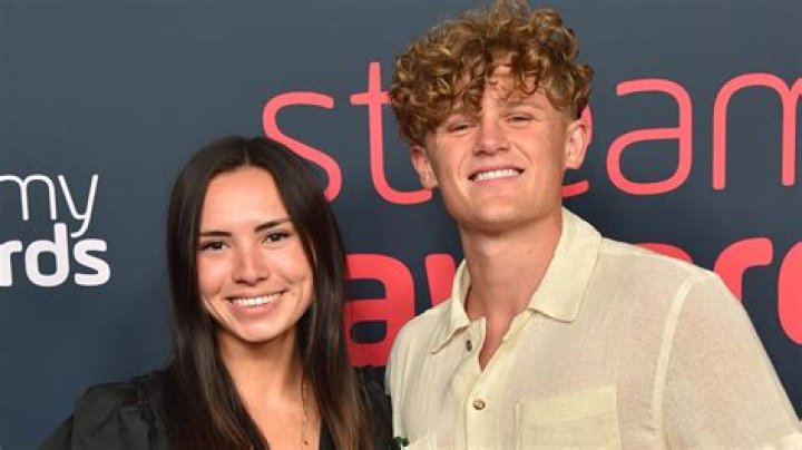 Hely Ferrigny Net Worth | Celebrity Net Worth