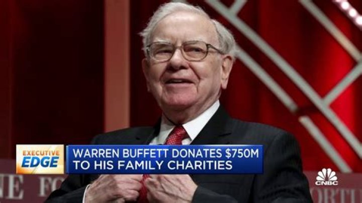 In One Fell Swoop Warren Buffett Donates $4 Billion To Charity And Quits The Bill And Melinda Gates Foundation