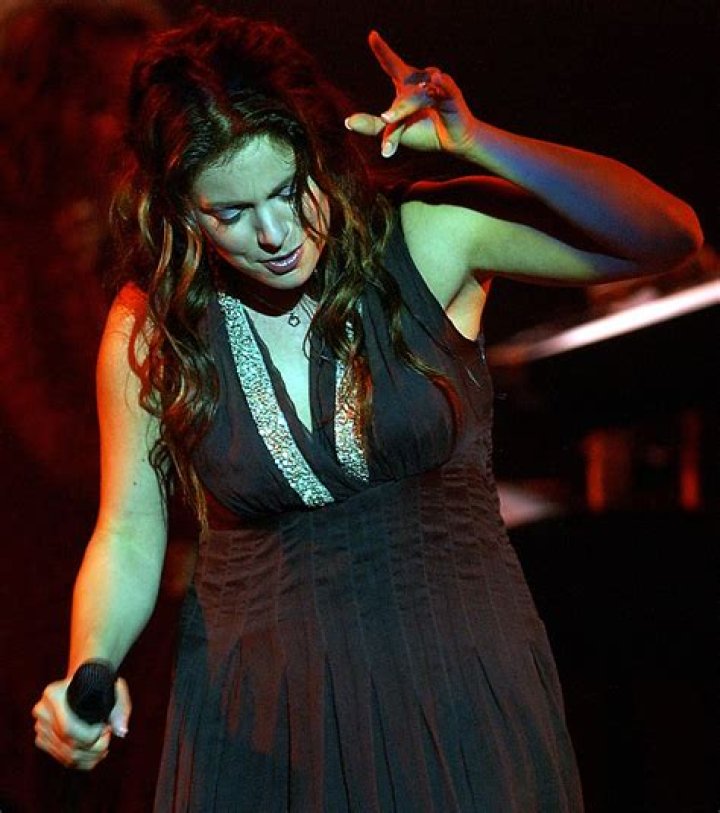 Isabelle Boulay Net Worth | Celebrity Net Worth