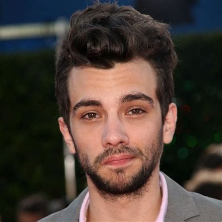 Jay Baruchel Net Worth | Celebrity Net Worth