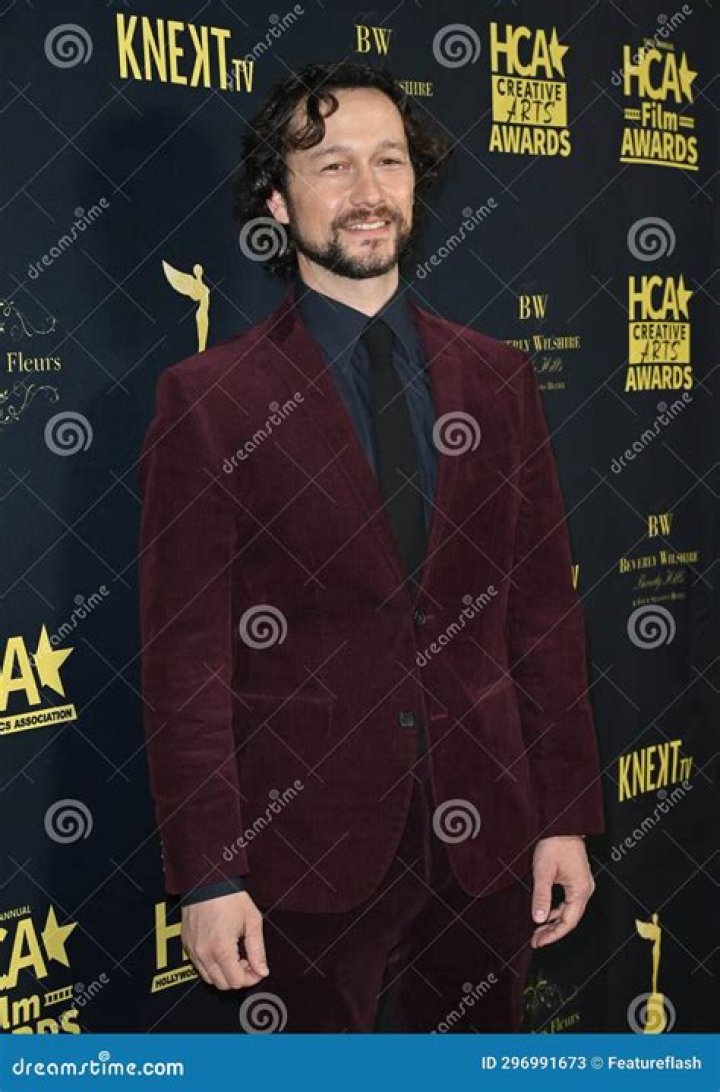 Joseph Gordon-Levitt Net Worth | Celebrity Net Worth