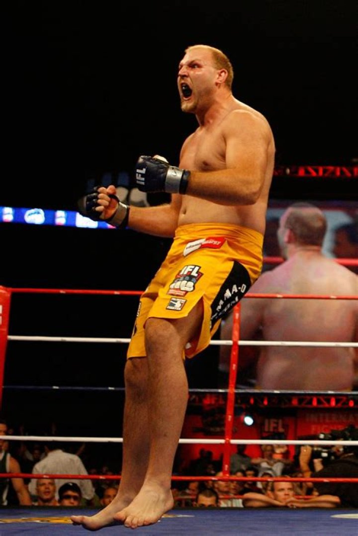 Krzysztof Soszynski Net Worth | Celebrity Net Worth