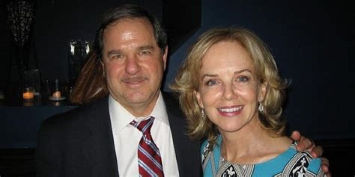 Linda Purl Net Worth | Celebrity Net Worth