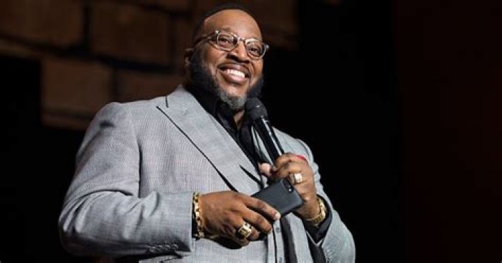 Marvin Sapp Net Worth | Celebrity Net Worth