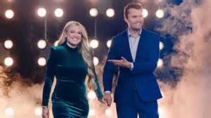 This Unknown Hong Kong Businessman Has Made $7 BILLION From iPhone Screens