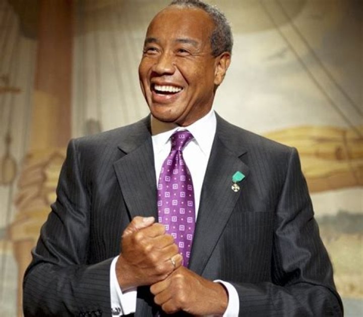 Michael Lee-Chin Net Worth | Celebrity Net Worth