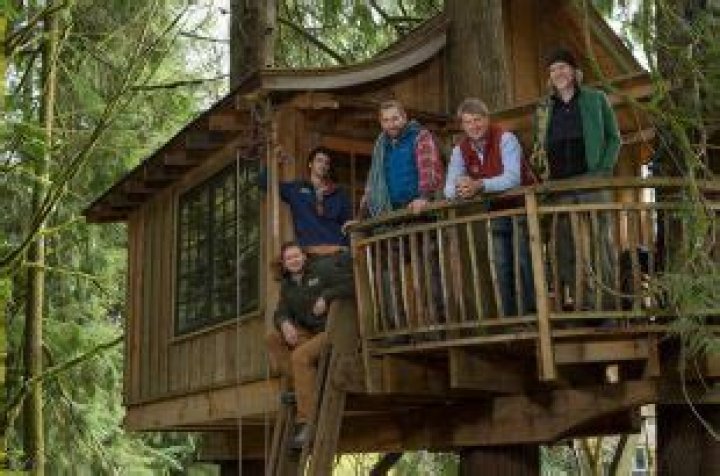 Pete Nelson Net Worth | Celebrity Net Worth