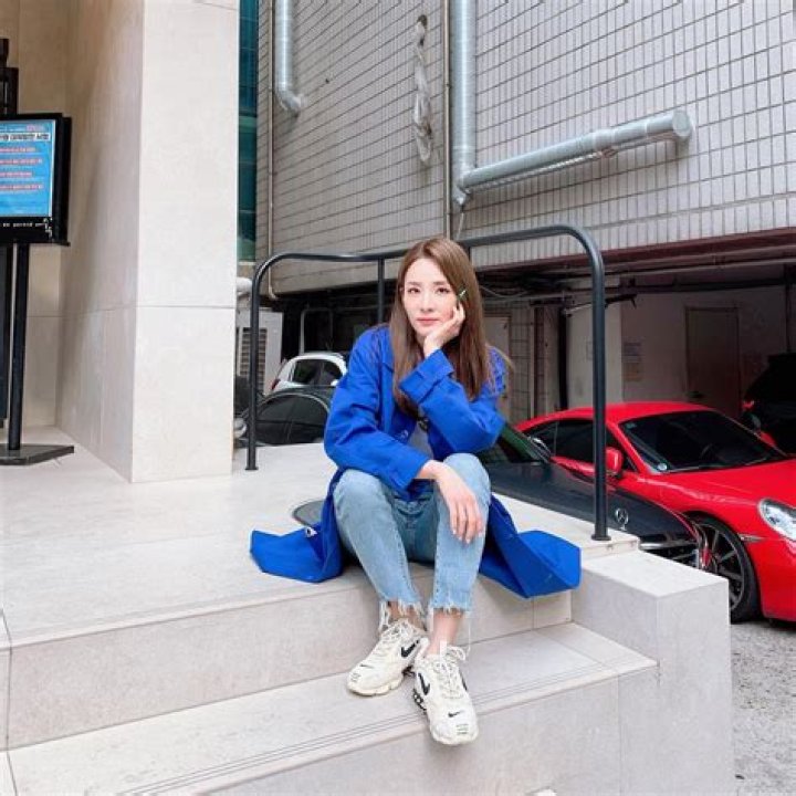 Sandara Park Net Worth | Celebrity Net Worth