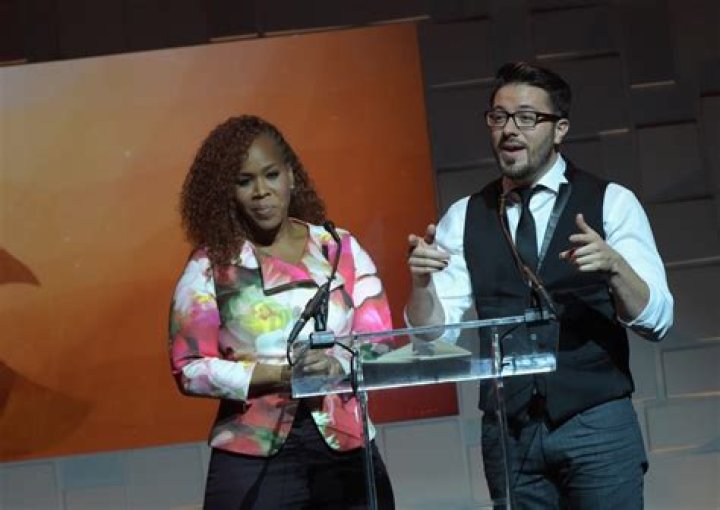 Sandi Patty Net Worth | Celebrity Net Worth