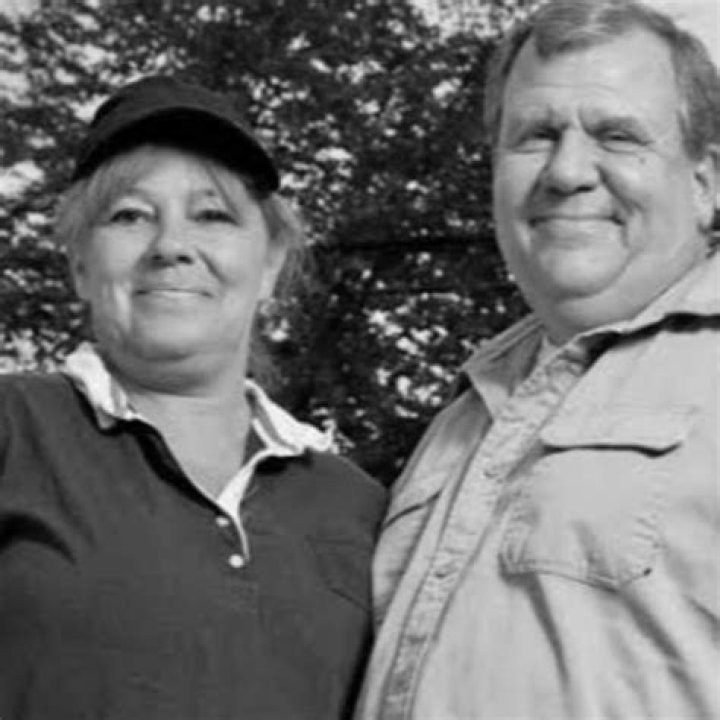 Scott & Suzanne Bawcom Net Worth