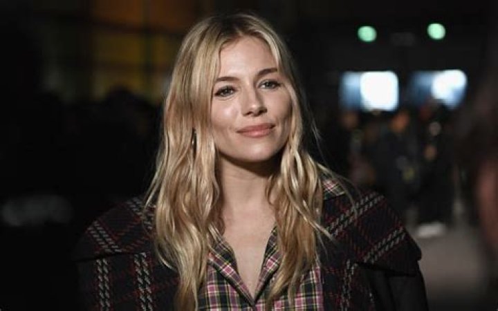 Sienna Miller Net Worth | Celebrity Net Worth