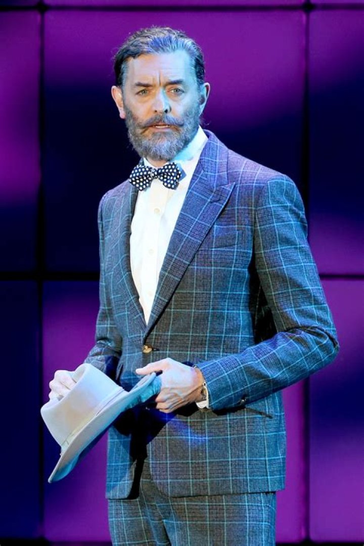 Timothy Omundson Net Worth | Celebrity Net Worth