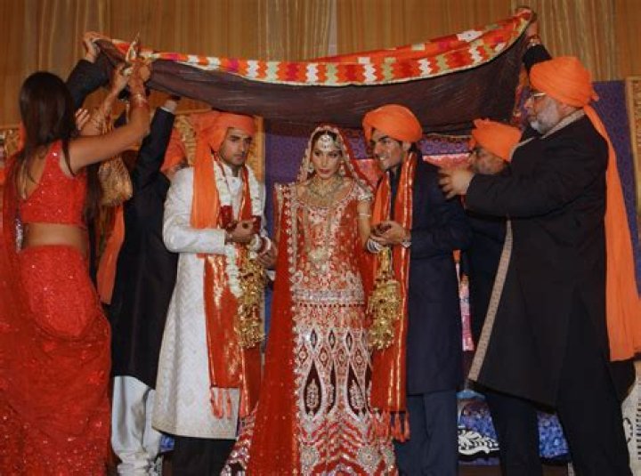 Vikram Chatwal Net Worth | Celebrity Net Worth