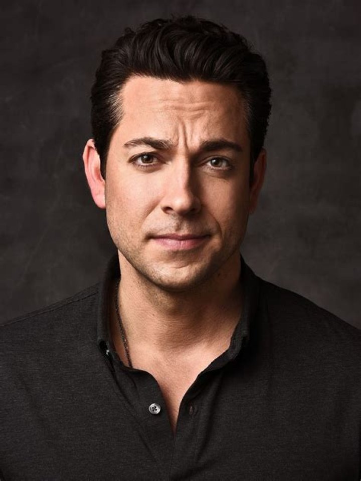 Zachary Levi Net Worth | Celebrity Net Worth